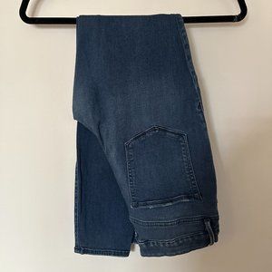 Good American Good Legs Jeans